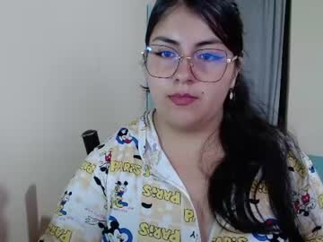 alejandraa 33
