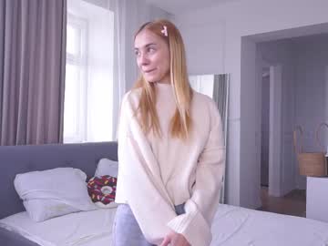 blue bow