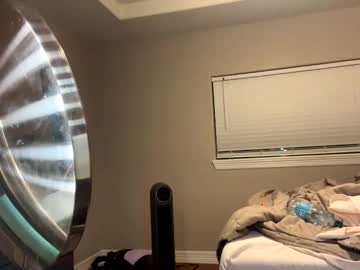 kittyizzy0 0