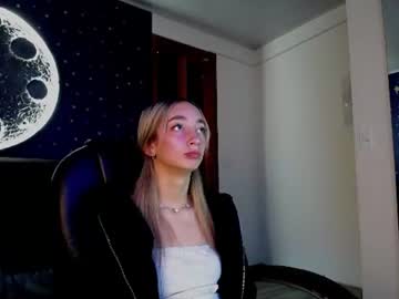 lia bloom22