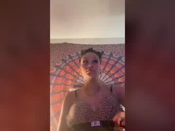 naomii08