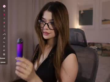 sara lewwis