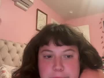 tushy42000