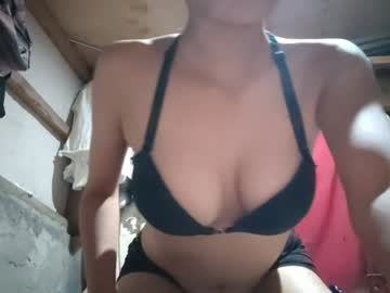 ur nikkinicz