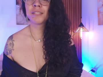 velvet curly